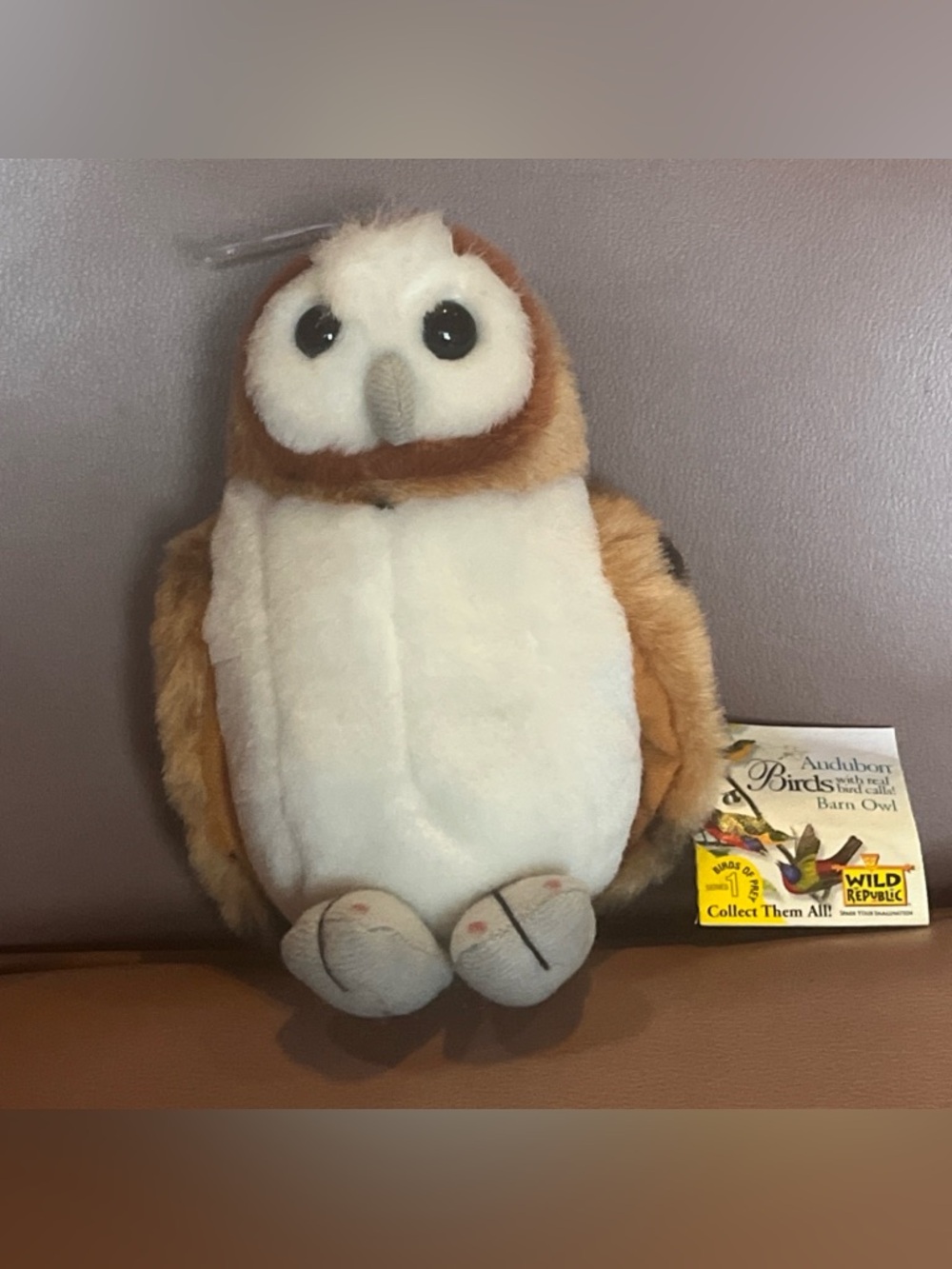 Wild Republic Audubon plush barn owl with call/sound,